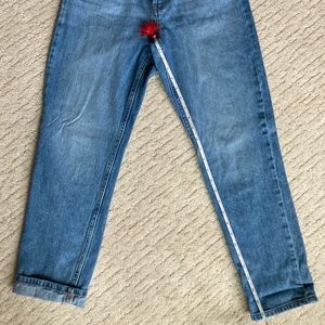 Lightweight jeans